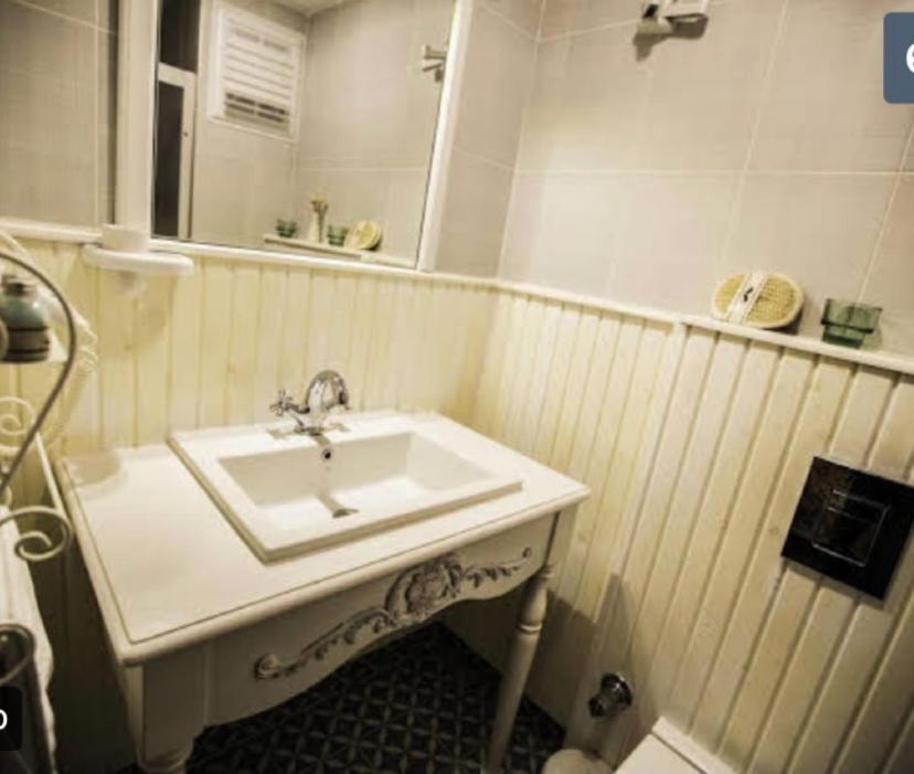 The White Hotel 阿拉恰特 外观 照片