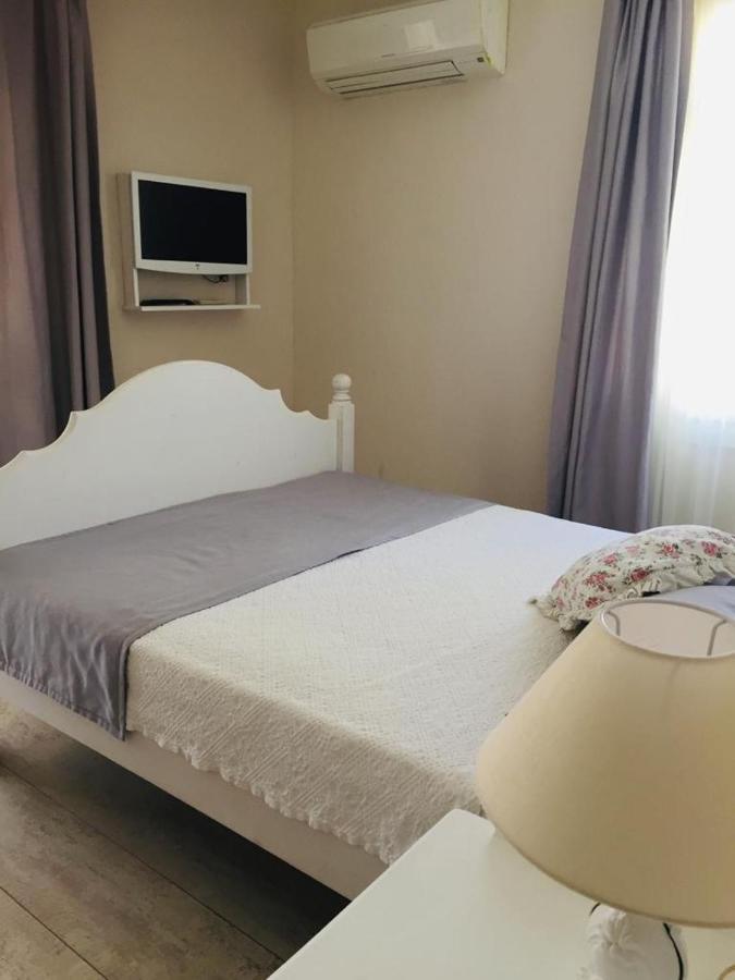 The White Hotel 阿拉恰特 外观 照片